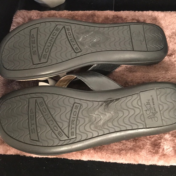 LIFE STRIDE comfy flower thong sandals size 7.5M - Picture 6 of 8